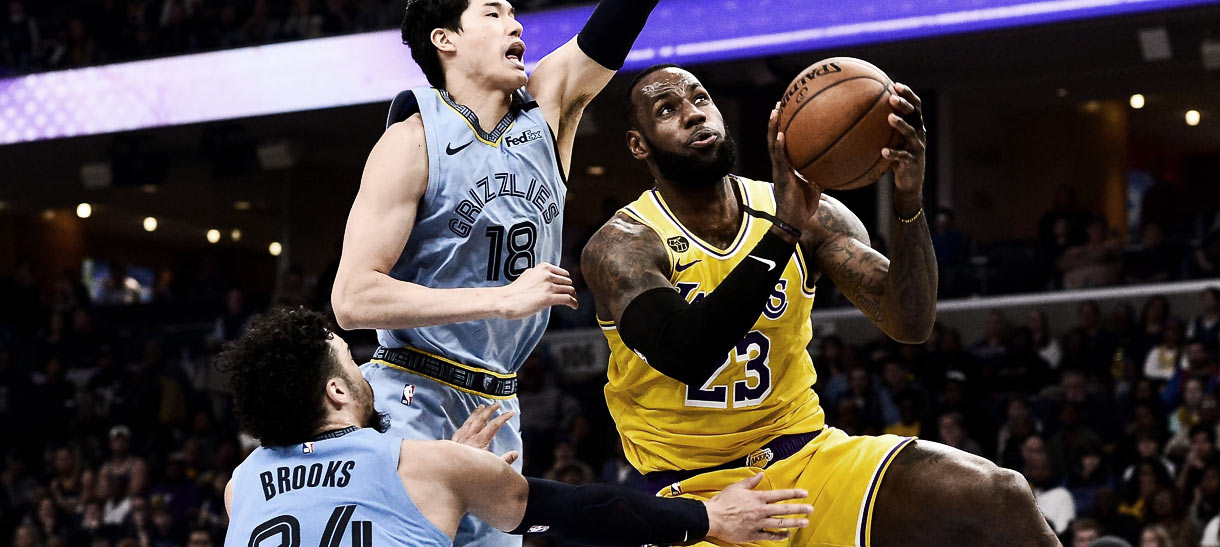 Lakers não encontra respostas contra o Grizzlies em Memphis