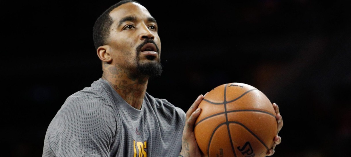 Lakers assina com JR Smith