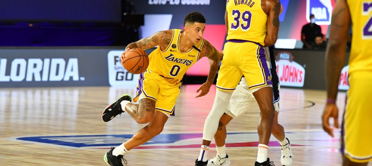 Lakers vence Orlando Magic em mais um jogo-treino