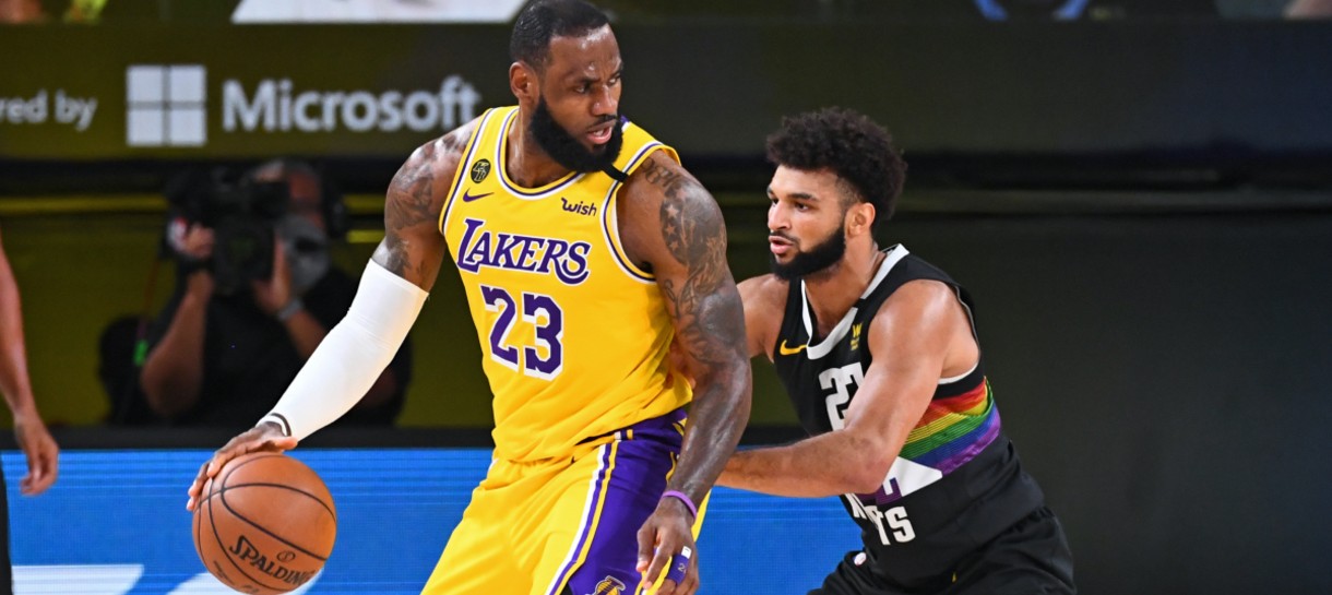 Lakers busca fechar a série contra o Nuggets neste sábado