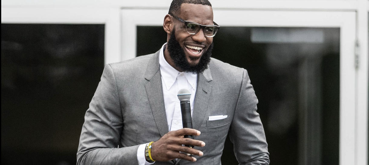 O novo empreendimento de LeBron James em Akron