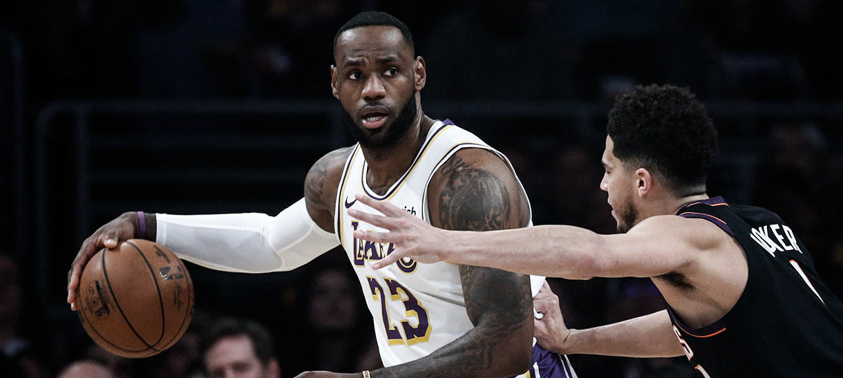 Pré-temporada: Lakers encara Suns com James e Davis em quadra