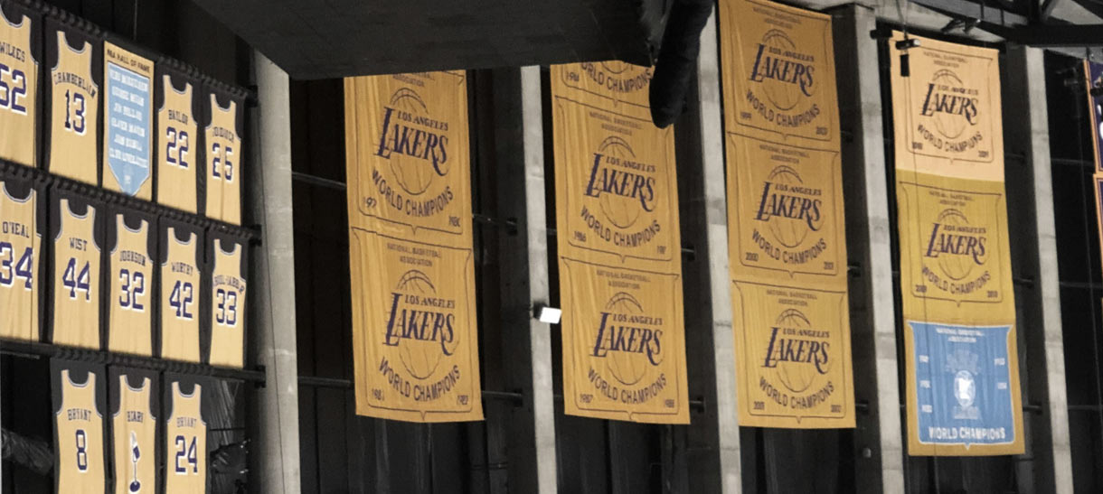 Lakers decide não revelar o banner de campeão da NBA no Staples Center