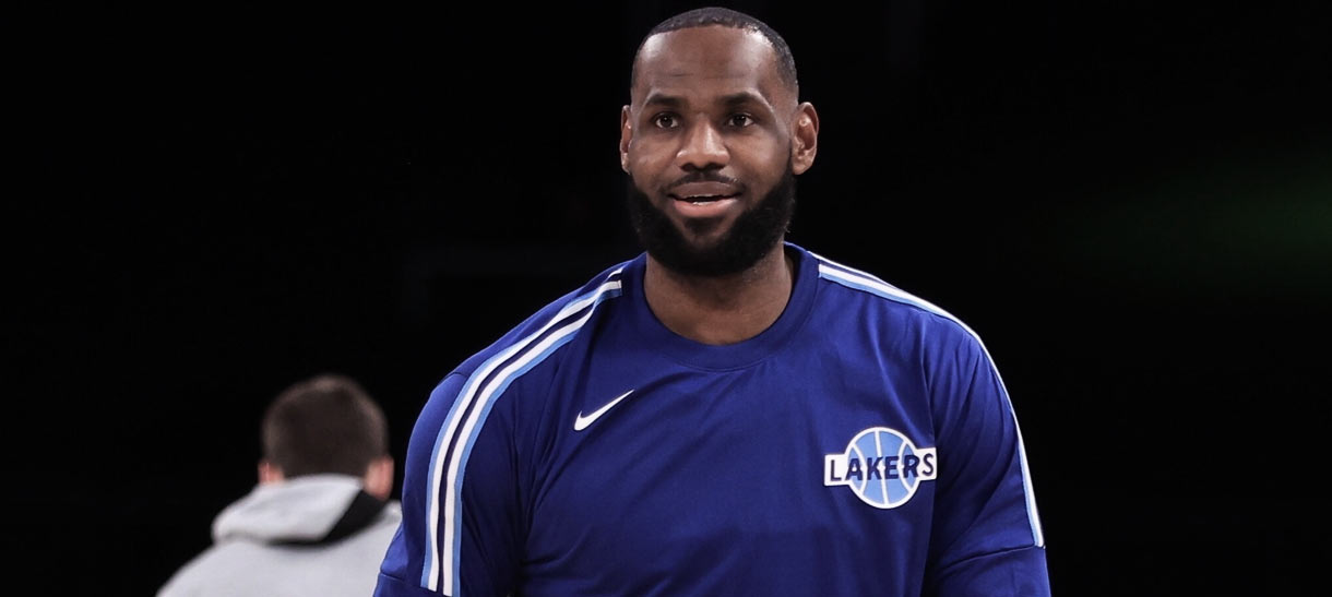 LeBron James é dúvida no confronto de hoje entre Lakers e Blazers