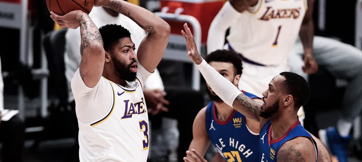 Lakers perde para Nuggets e Anthony Davis agrava ainda mais sua contusão no Aquiles