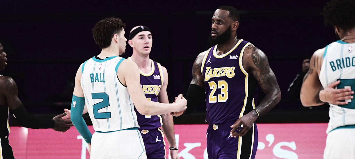 NBA: LeBron James garante vitória para o Lakers e dá aula para LaMelo Ball