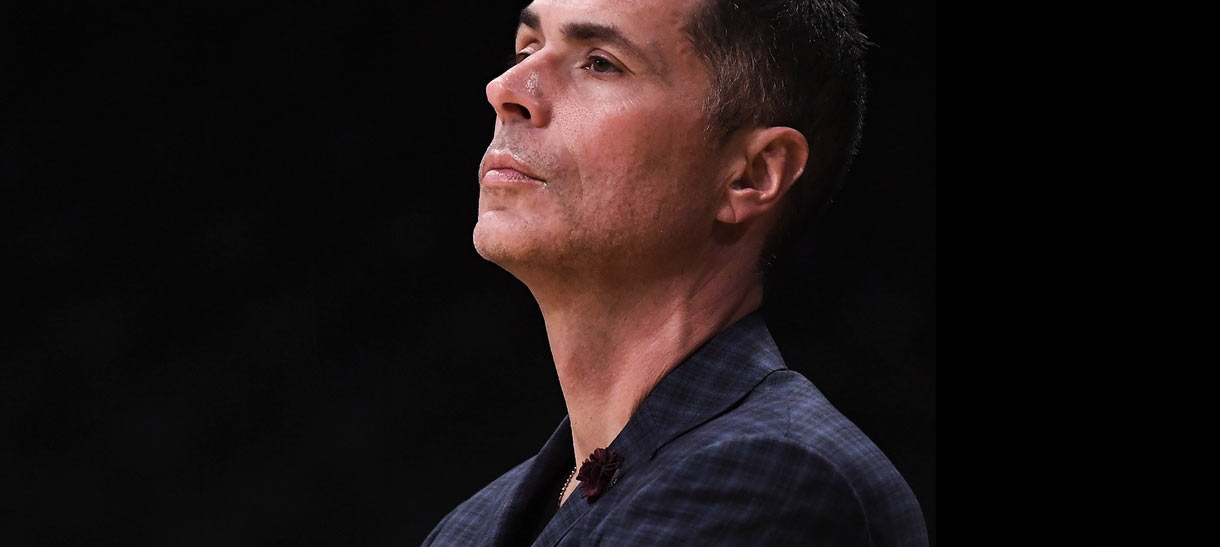 NBA: Lakers tem encontro marcado com dois pivôs cobiçados pela liga