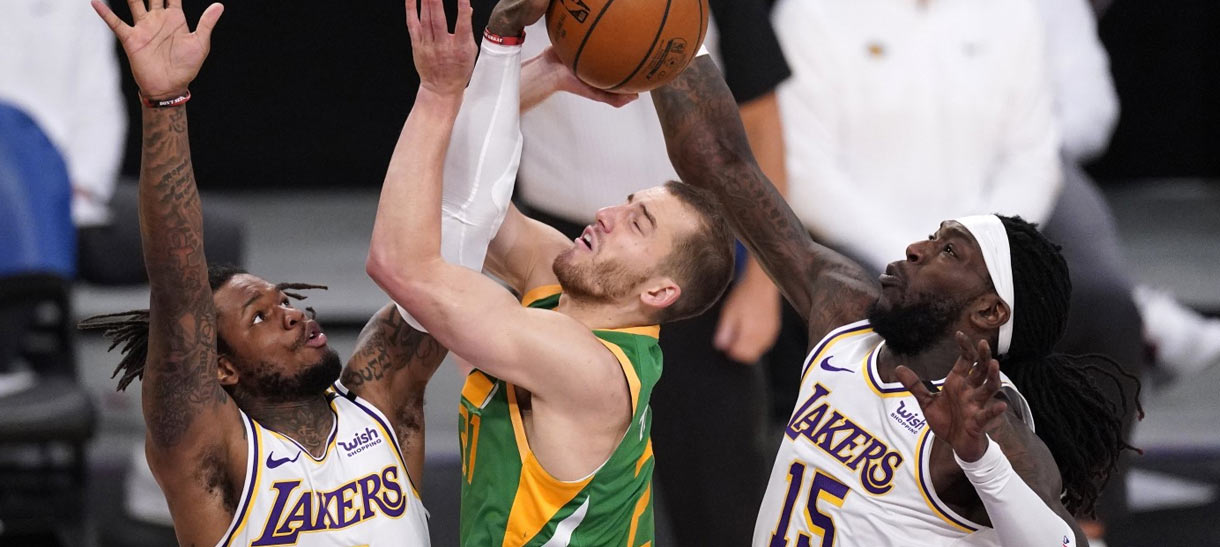 Lakers vence Jazz na prorrogação em Los Angeles