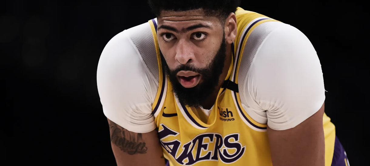 NBA: 2 estatísticas que preocupam o desempenho de Davis para o resto dos playoffs