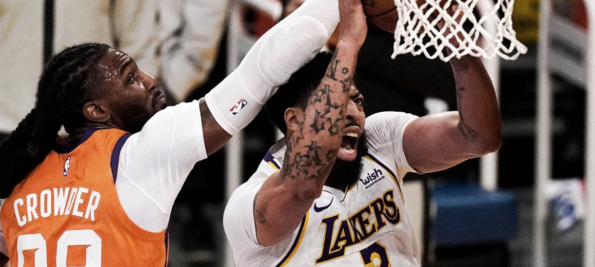 Lakers perde Anthony Davis e jogo chave para o Suns em Los Angeles