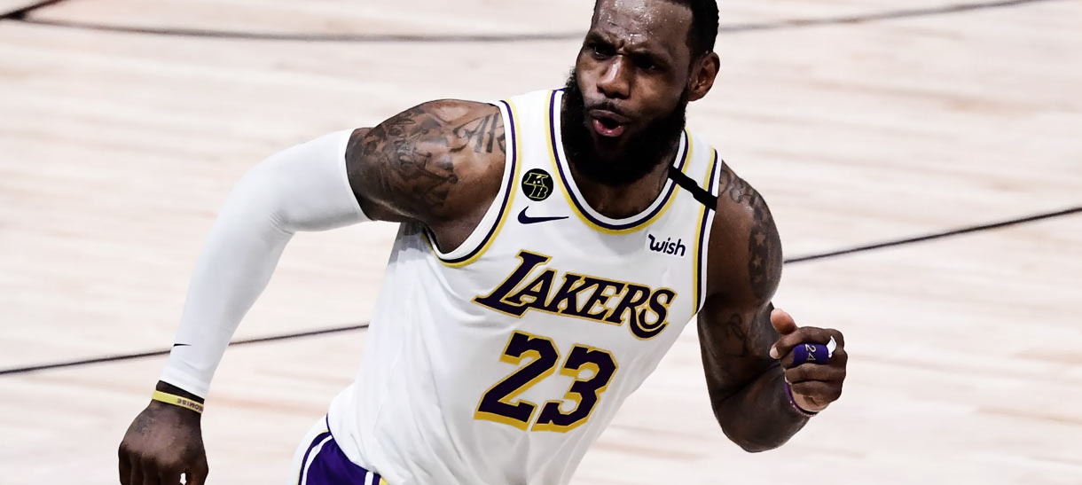 LeBron James aparece em seleção da NBA pela 17ª vez na carreira
