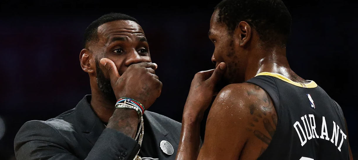 NBA: LeBron James reage a partida absurda de Kevin Durant na vitória do Nets sobre o Bucks