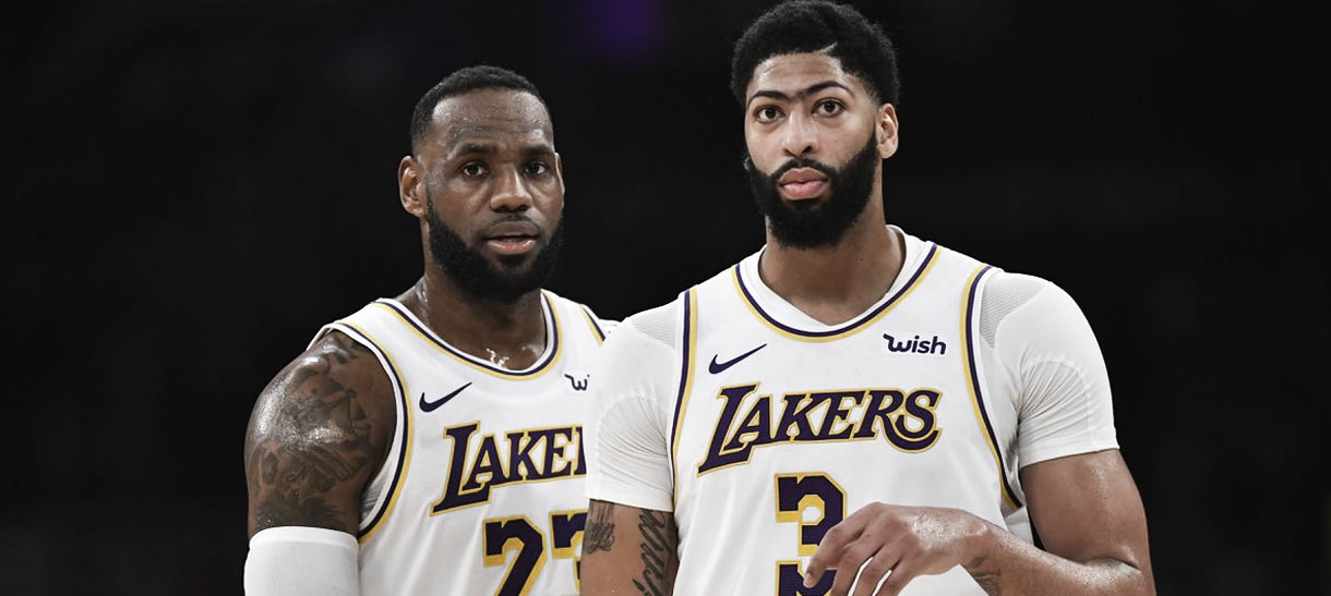 Lakers faz primeira grande mudança da offseason para ajudar principalmente LeBron e Davis