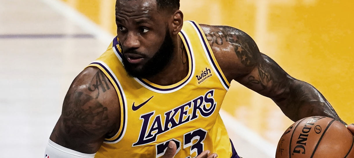 NBA: LeBron James manda recado após colocarem seu jogo em dúvida