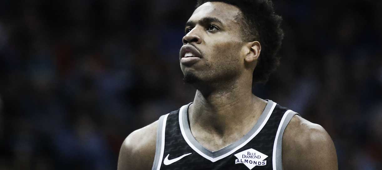 NBA: Lakers estaria discutindo uma troca com o Kings