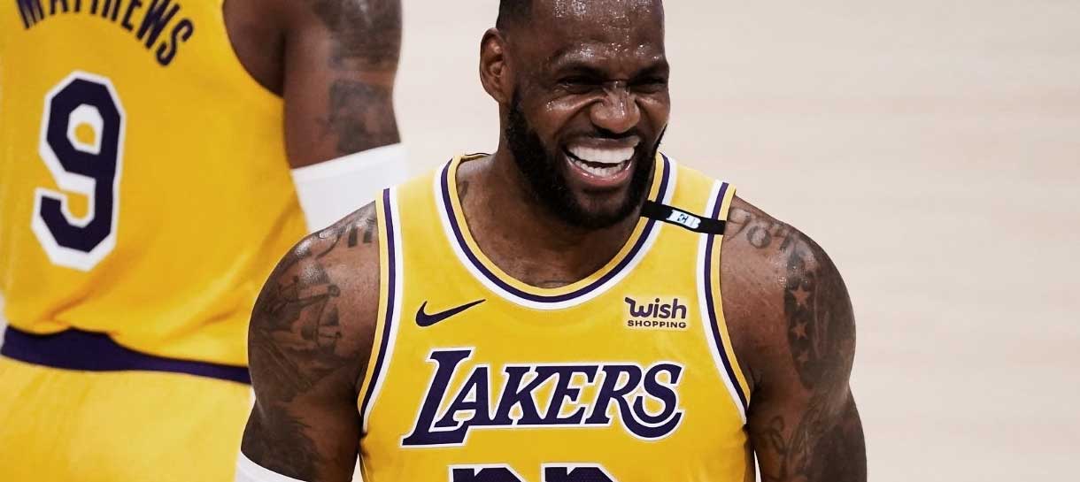 NBA: Pegadinha com vídeo chamada de LeBron James faz crianças surtarem de alegria