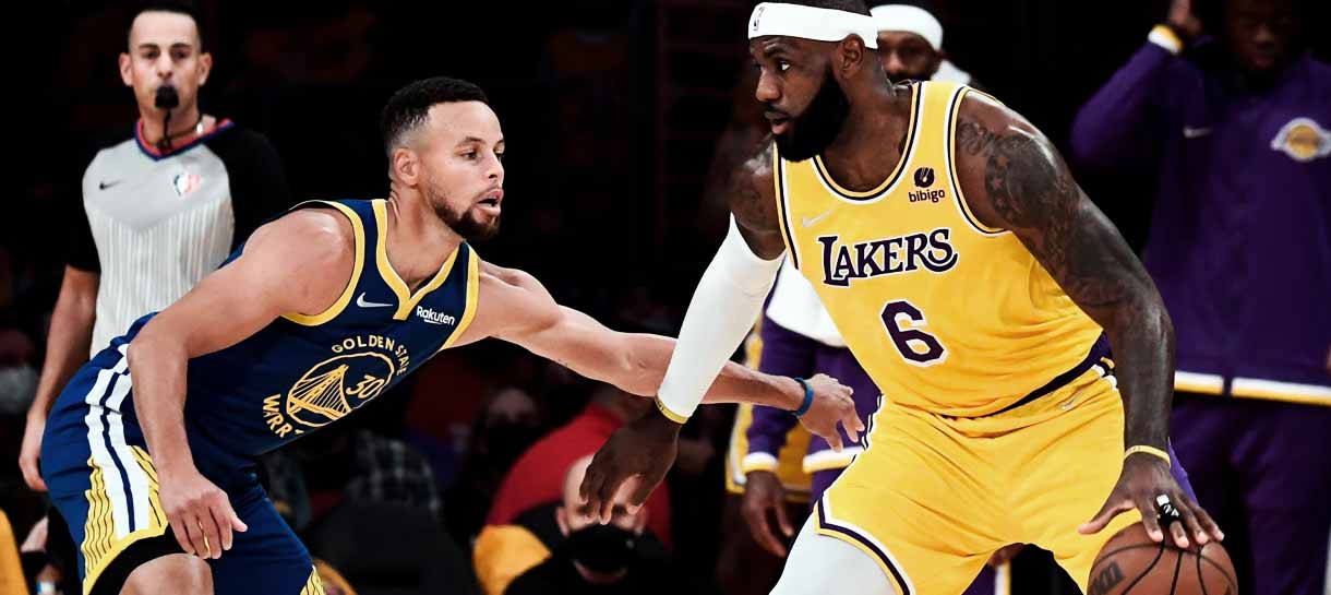 Lakers abre temporada da NBA com derrota para o Warriors