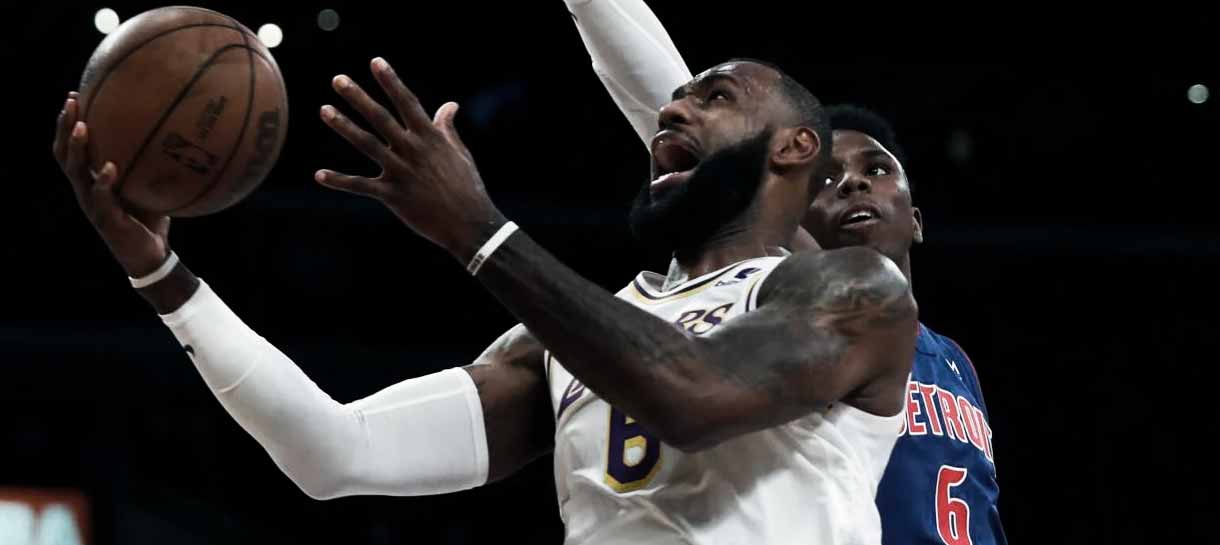 NBA: Lakers vence Pistons e LeBron James dá susto no final