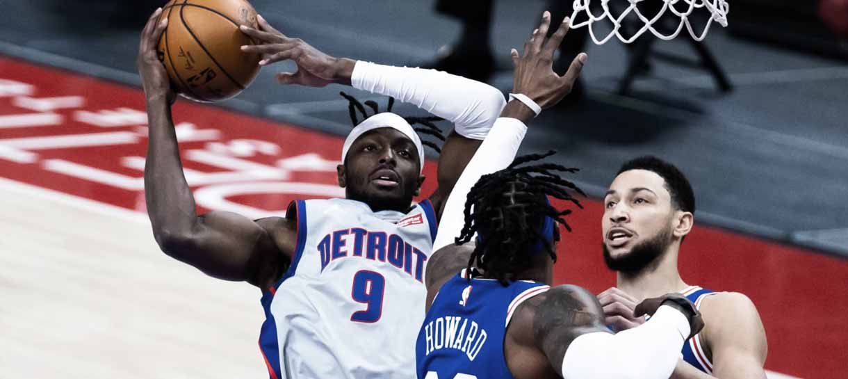 NBA: Lakers estaria na briga por Ben Simmons e Jerami Grant