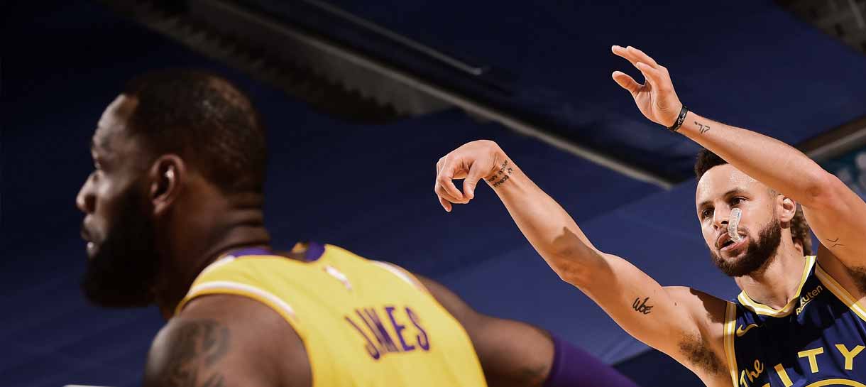 NBA: LeBron James parabeniza Steph Curry pelo recorde de 3 pontos da liga