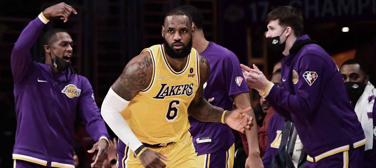 NBA: Lakers vai pra jogo com elenco muito reduzido contra o Mavs