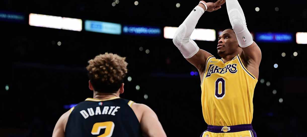 NBA: Vogel deixa Westrbook de fora no final de mais uma derrota do Lakers