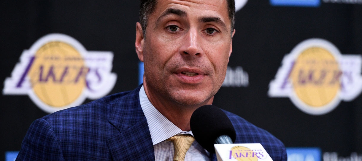 NBA: Declaração de Pelinka sobre LeBron e Davis é totalmente falsa