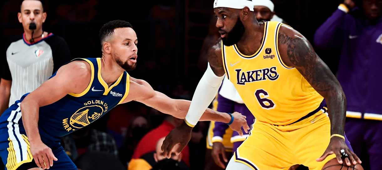 NBA: Stephen Curry não poupa palavras após feito de LeBron James