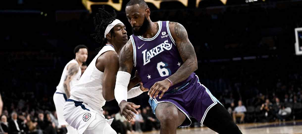 NBA: Os 30 segundos finais do jogo entre Lakers e Clippers que duraram 20 minutos