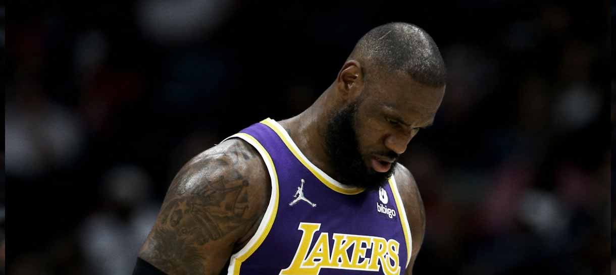 NBA: LeBron James tem péssimas notícias após nova lesão no tornozelo