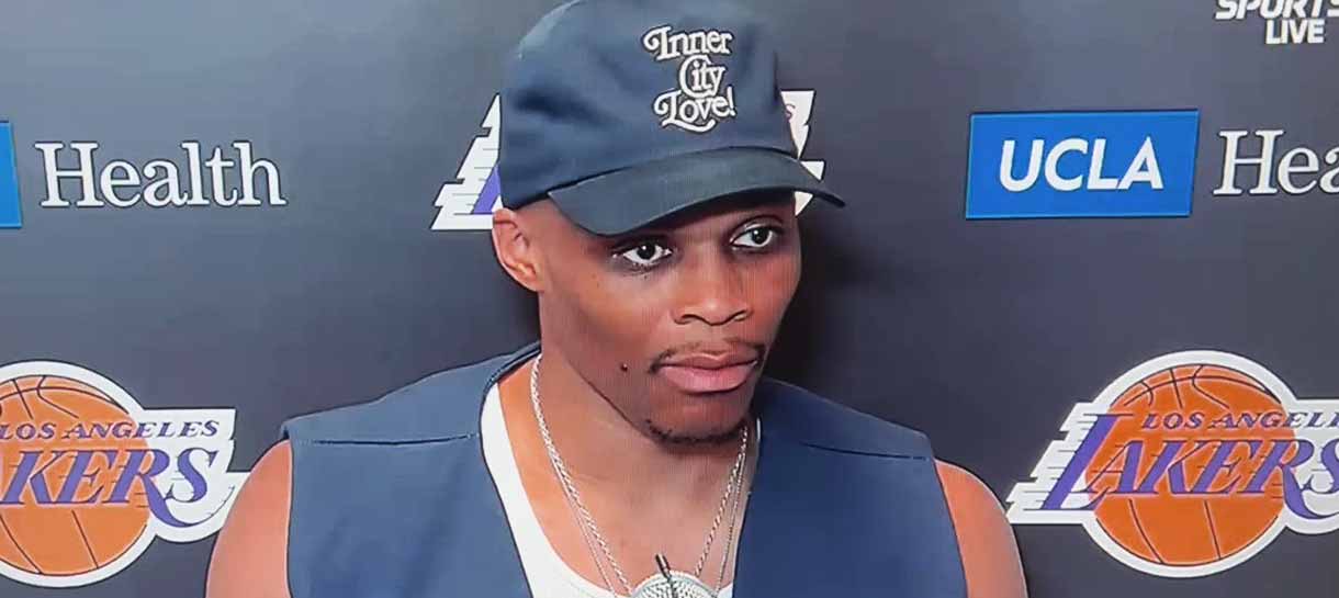 NBA: Westbrook tem discussão inacreditável com jornalista após derrota do Lakers