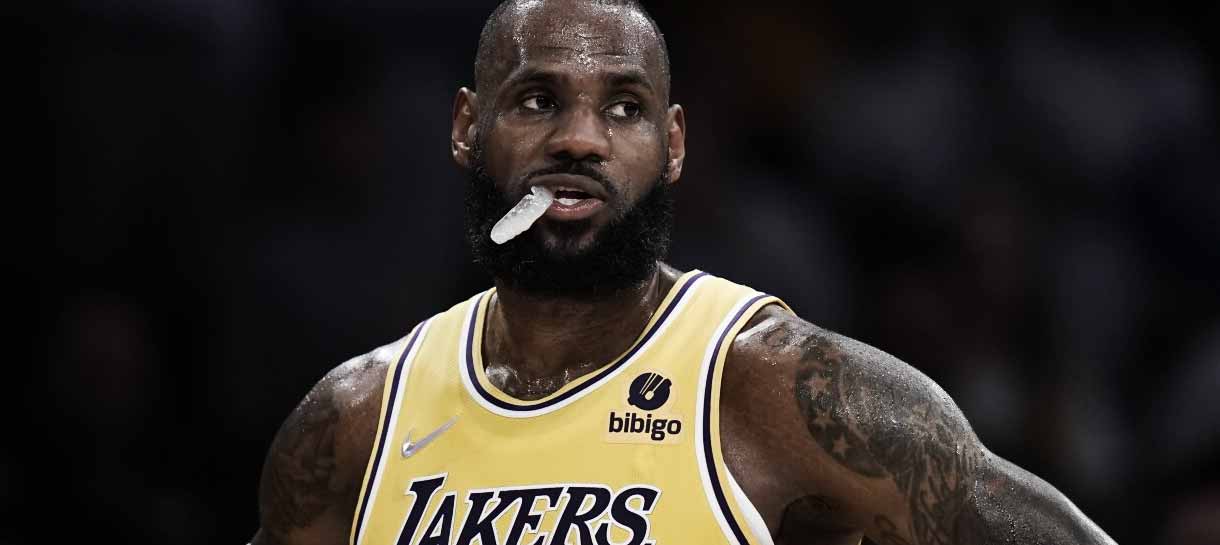 NBA: LeBron James volta a falar sobre aposentadoria