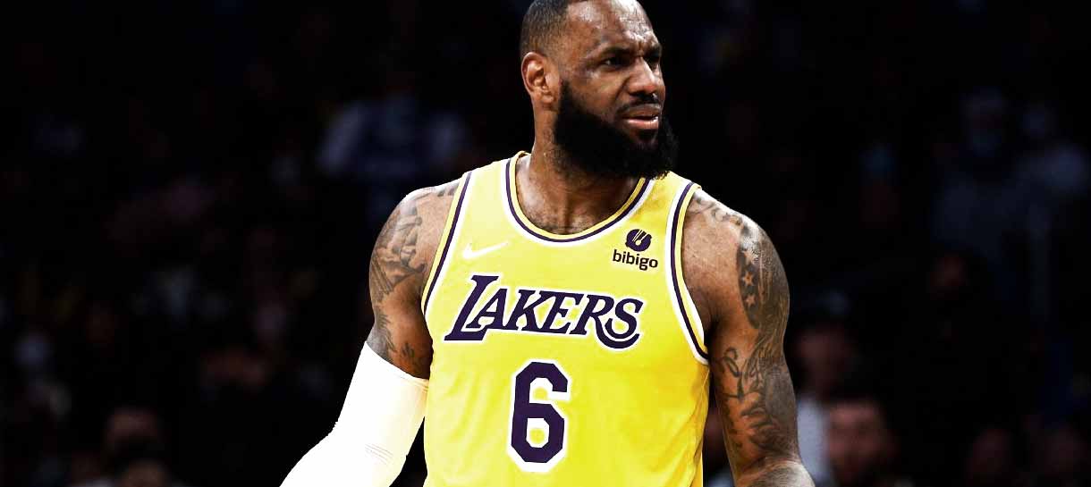 NBA: Jovem do Lakers revela dificuldade em jogar com LeBron James