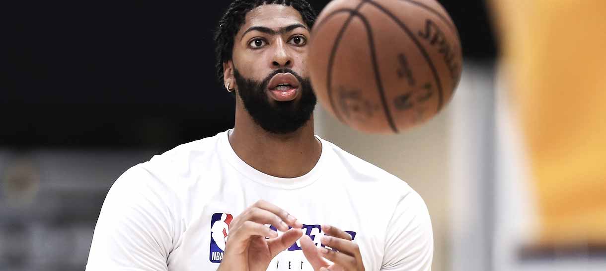 NBA: Após muitas críticas, Anthony Davis é visto treinando durante offseason