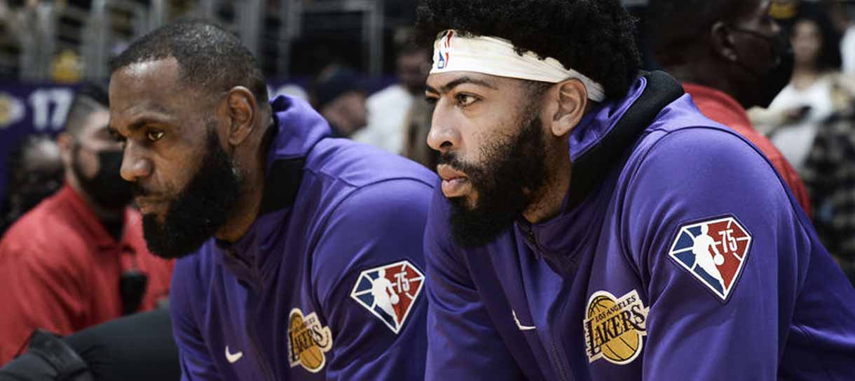 NBA: LeBron James manda recado e sai em defesa de Anthony Davis