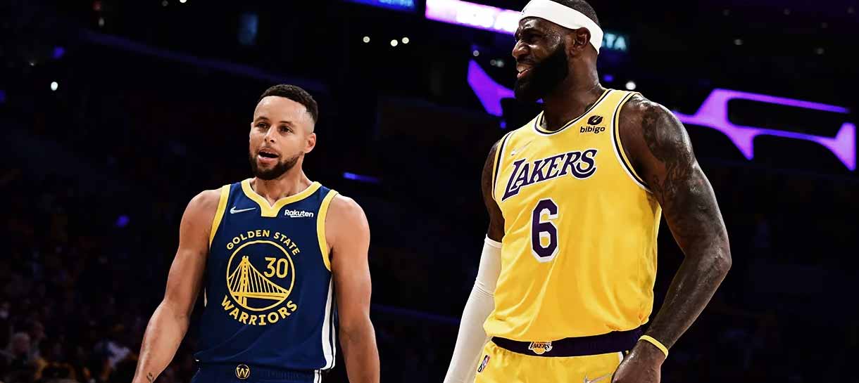 NBA: Com título do Warriors, Stephen Curry iguala marca de LeBron James
