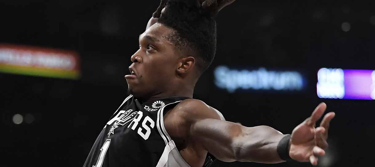 NBA: Lakers acerta com jovem Looney Walker IV