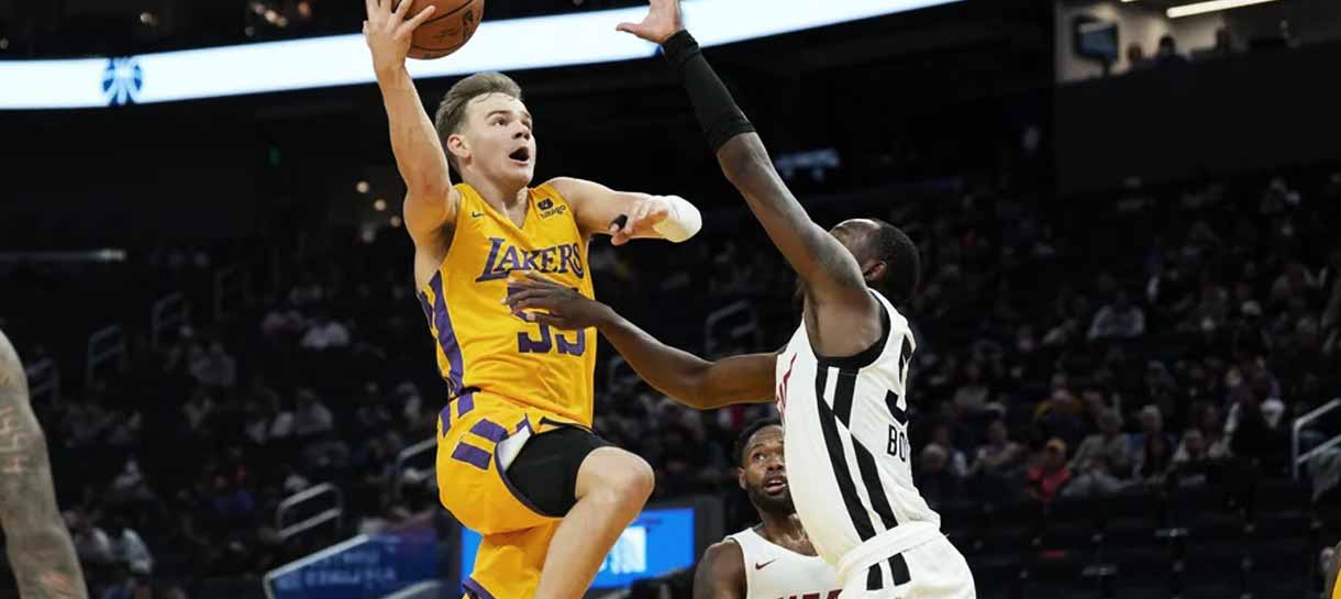 NBA: Lakers domina Heat do início ao fim na estreia da California Classic