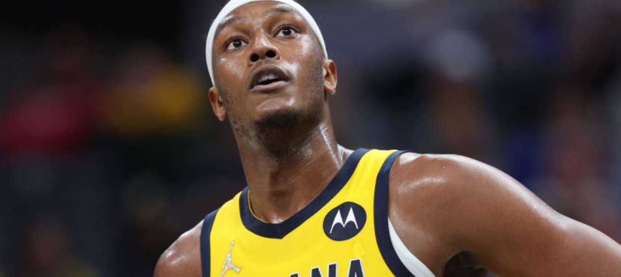 NBA: Lakers decide plano para lidar com uma possível oferta por Miles Turner e Buddy Hield