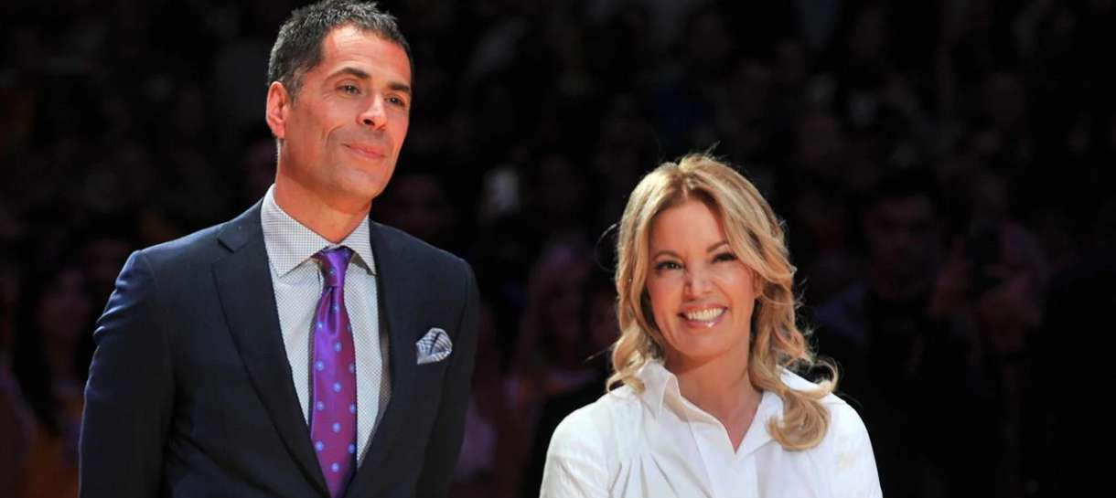 NBA: Declaração de Jeanie Buss resume a bagunça que o Lakers se encontra