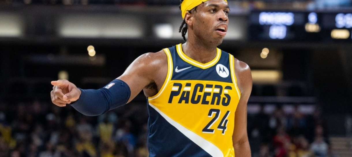 NBA: O Lakers ainda vai fazer uma troca por Buddy Hield e Miles Turner?