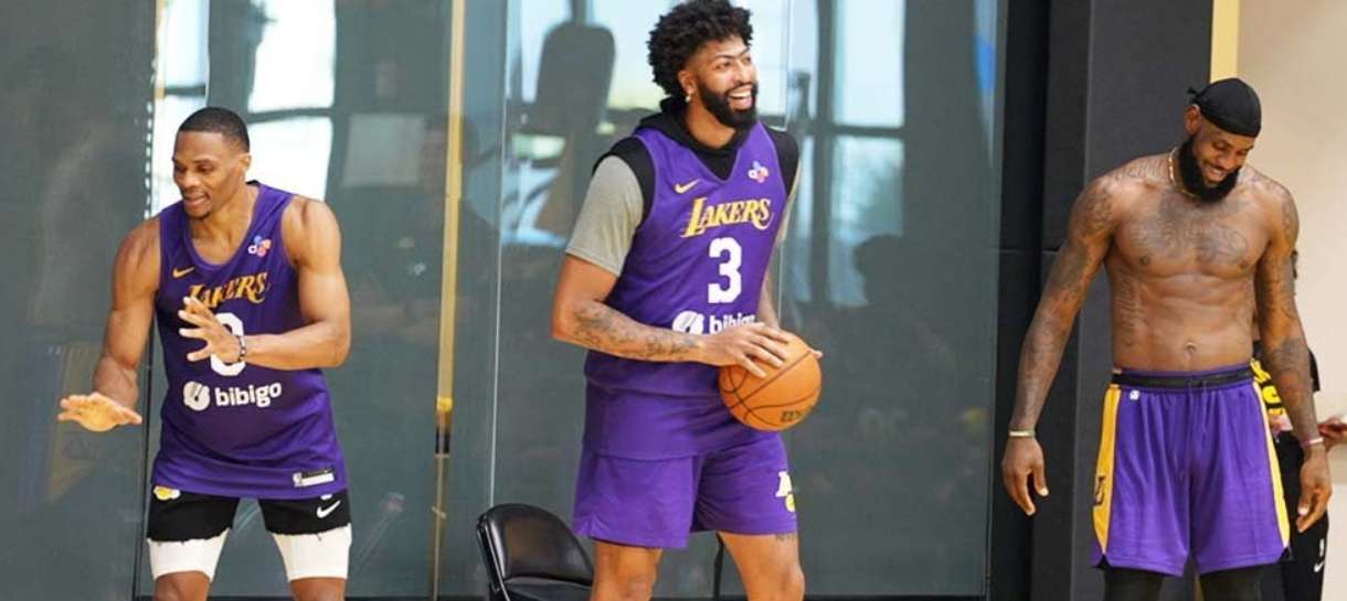 NBA: LeBron, Davis e Westbrook fazem torneio de três pontos durante treino do Lakers