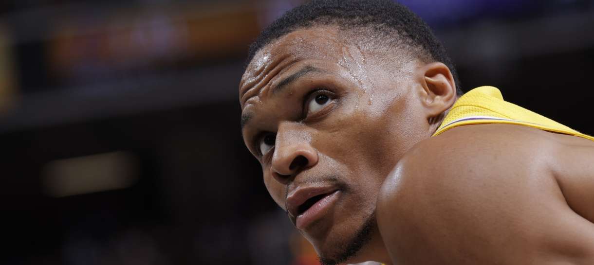 NBA: Lakers atualiza status de lesão de Russell Westbrook