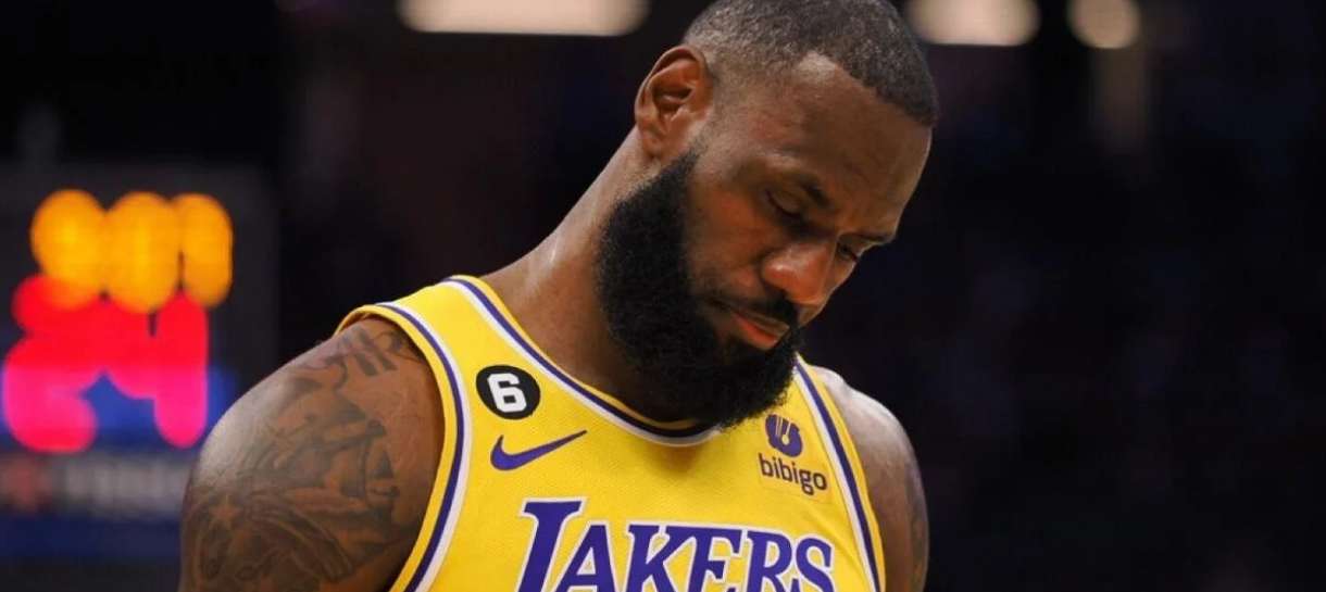 NBA: LeBron James não poupa elenco após atuação pífia do Lakers