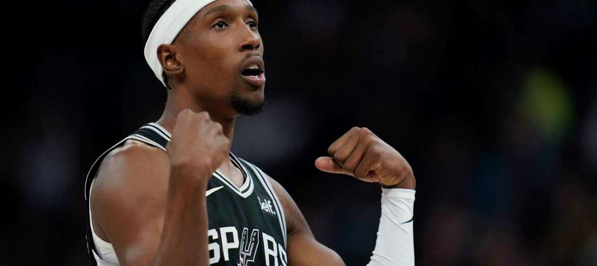 NBA: Lakers estaria em conversa com o Spurs para negociar Russell Westbrook