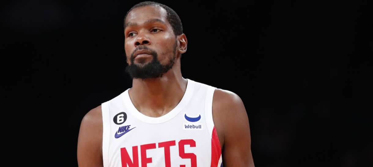 NBA: Lakers deve esperar para negociar por Kevin Durant segundo executivo