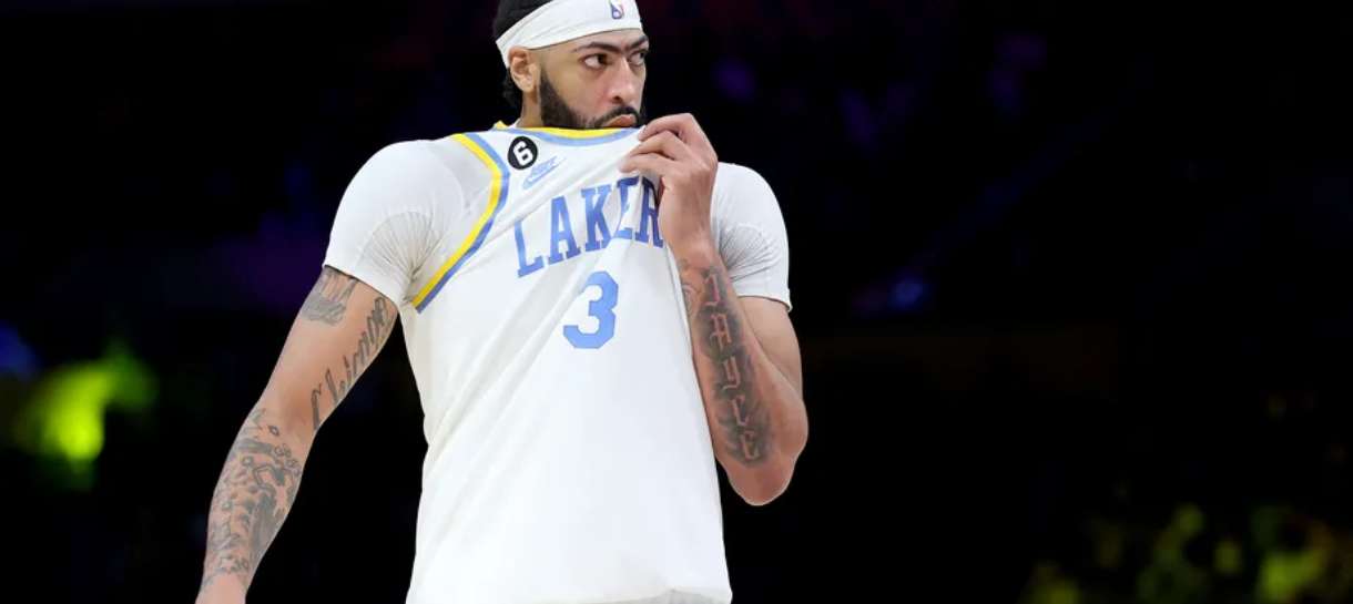 NBA: Anthony Davis vai desfalcar o Lakers por tempo indeterminado