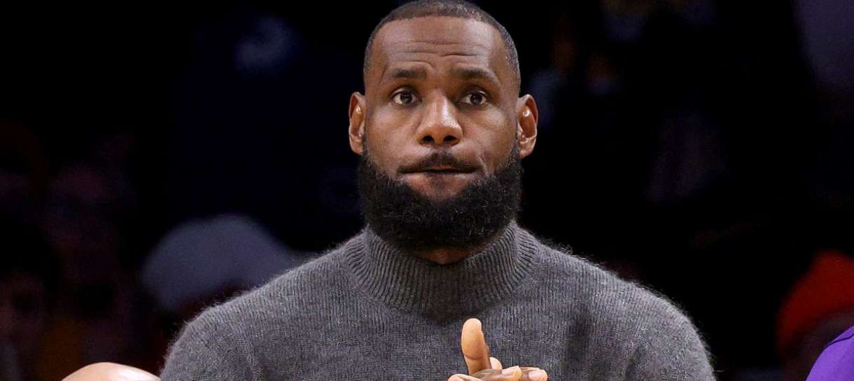 LeBron James vibra com final da Copa do Mundo entre França e Argentina