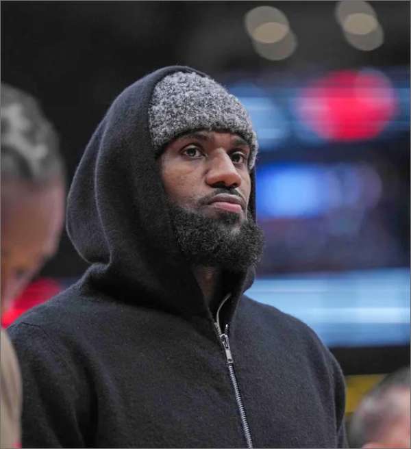 NBA: Sem LeBron e Davis, Lakers para Raptors em Toronto