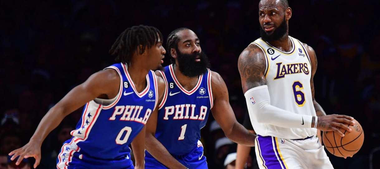 NBA: Lakers perde para Sixers em jogo de final emocionante